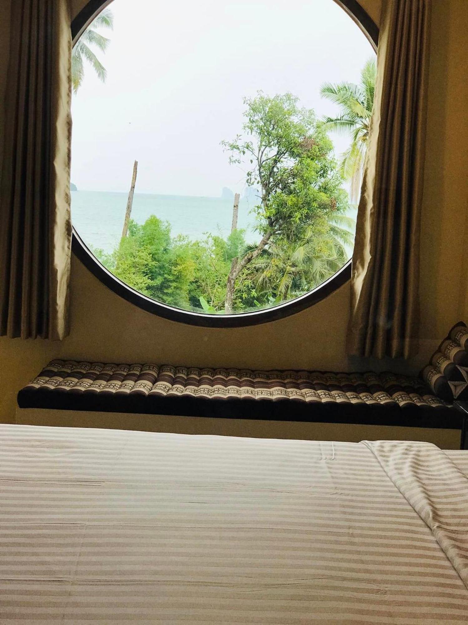 Koh Yao Yai Sea Breeze House เกาะยาวใหญ่ซีบรีซเฮ้าส์ Hotel Exterior foto